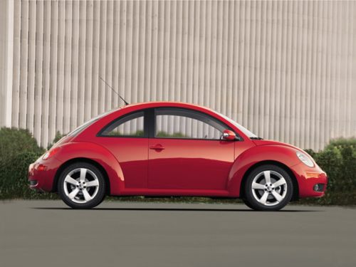 Volkswagen Recalls Beetles, While Passats Investigated For Possible Engine Fires